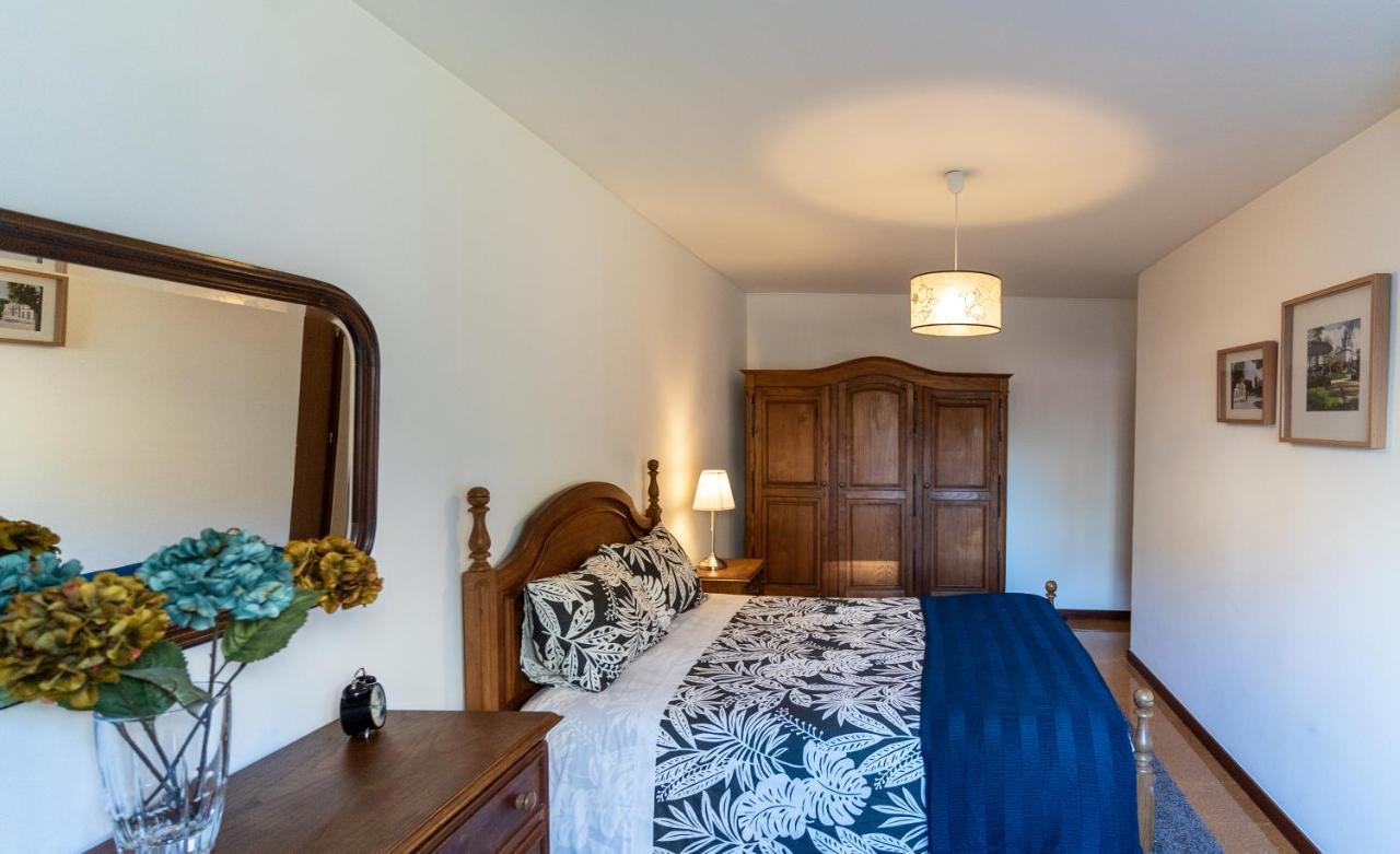 Cozy 3 Room Apartment In Penafiel Centre Exterior foto